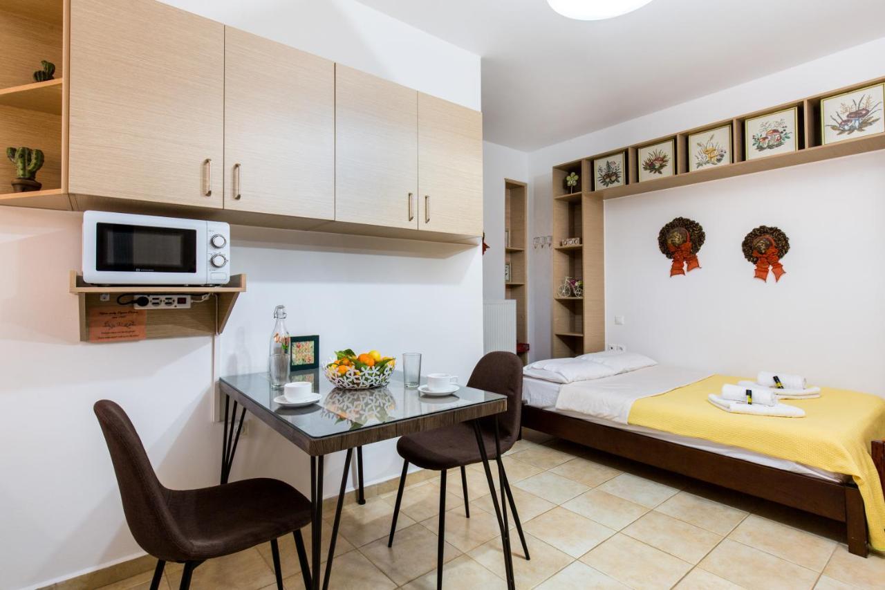 Anastellar Aparthotel Kissamos Bagian luar foto